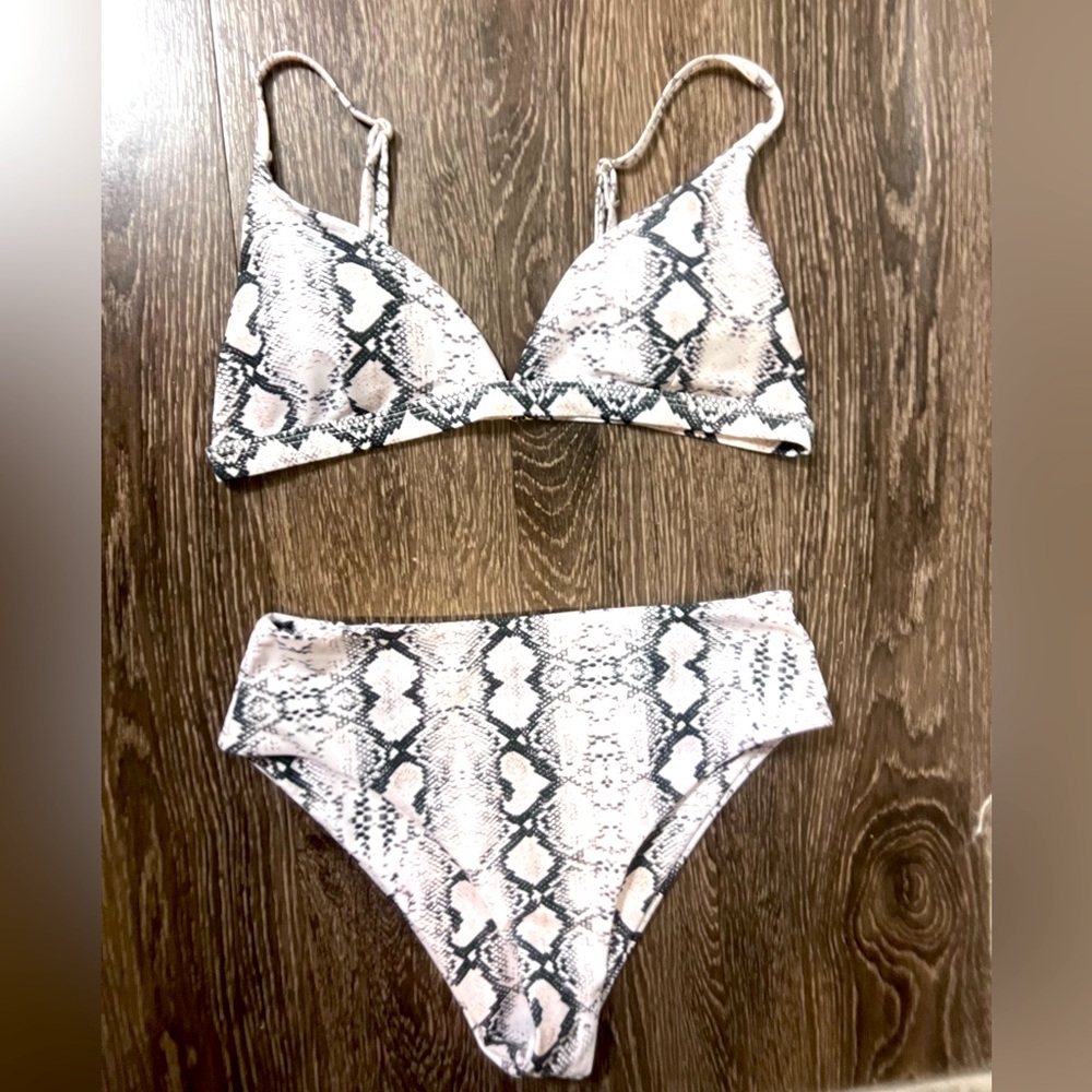 Snakeskin Print Swimsuit Bikini Size Medium